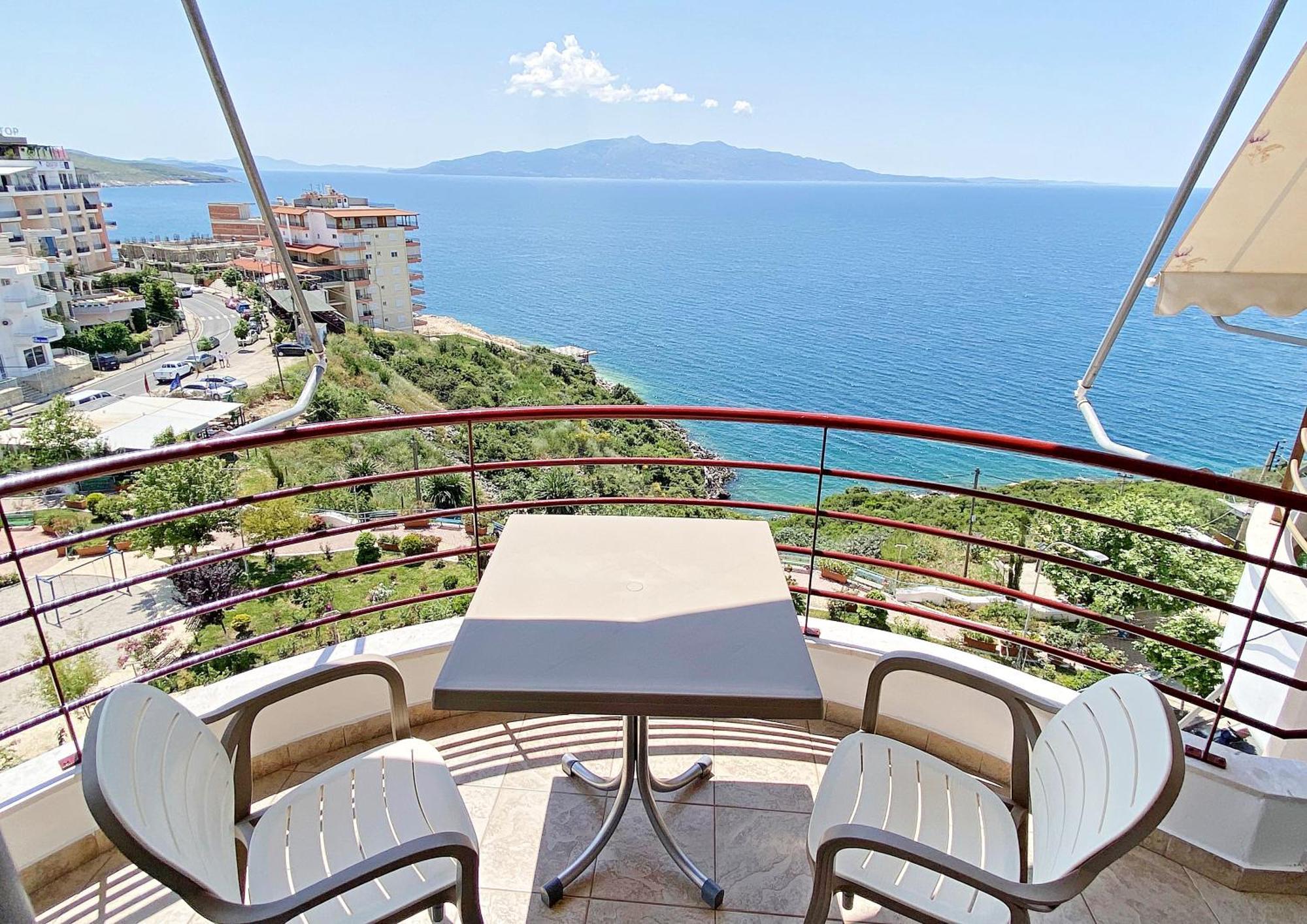 Sunny Apts Sarandë Eksteriør billede