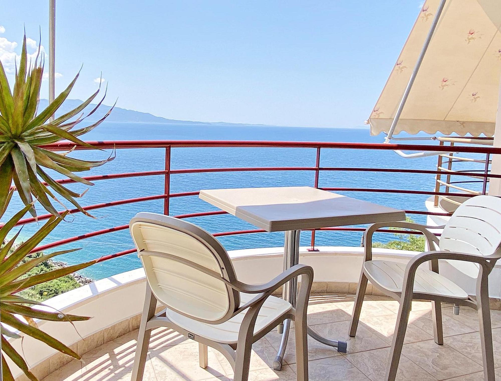 Sunny Apts Sarandë Eksteriør billede