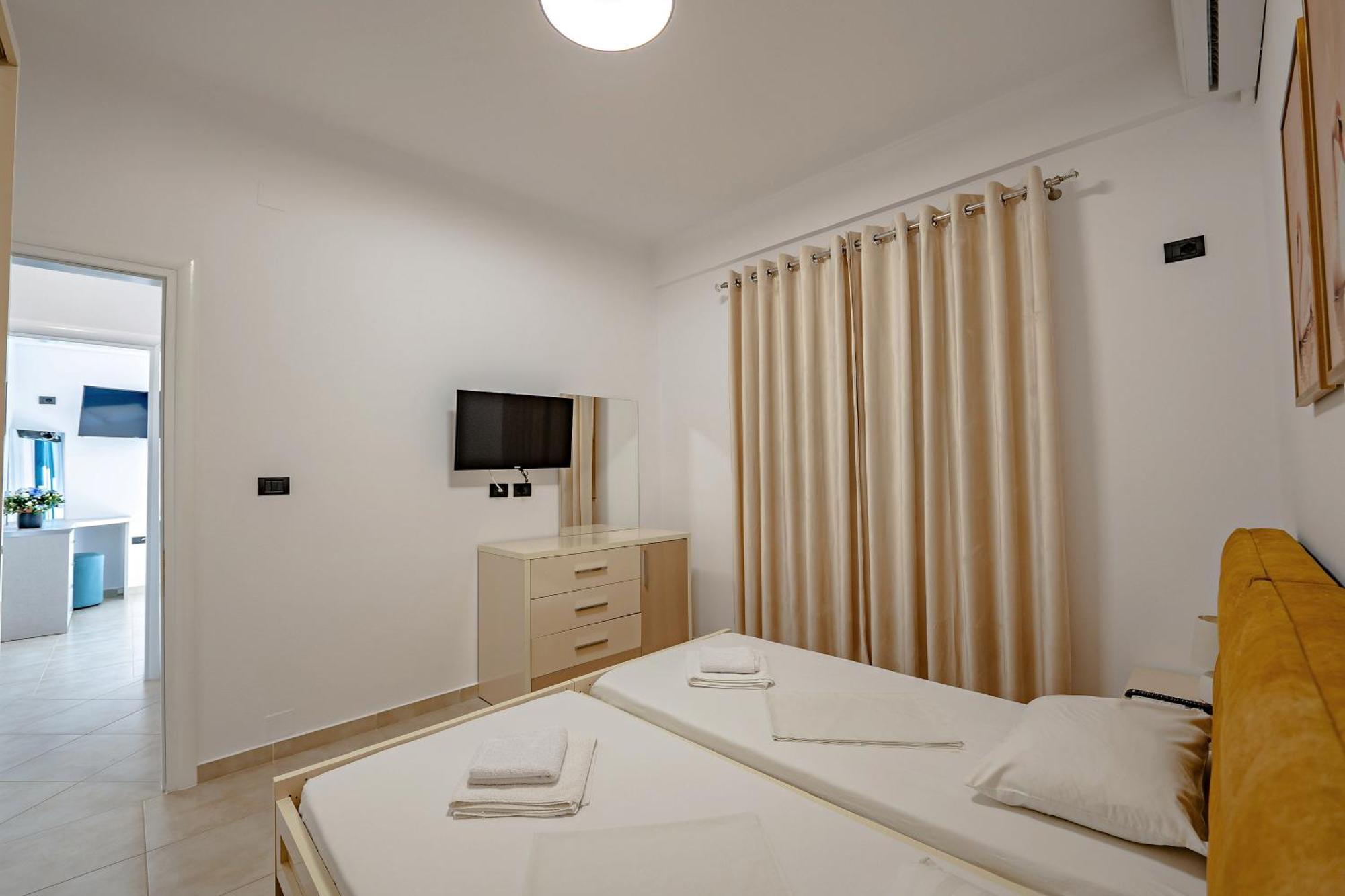 Sunny Apts Sarandë Eksteriør billede