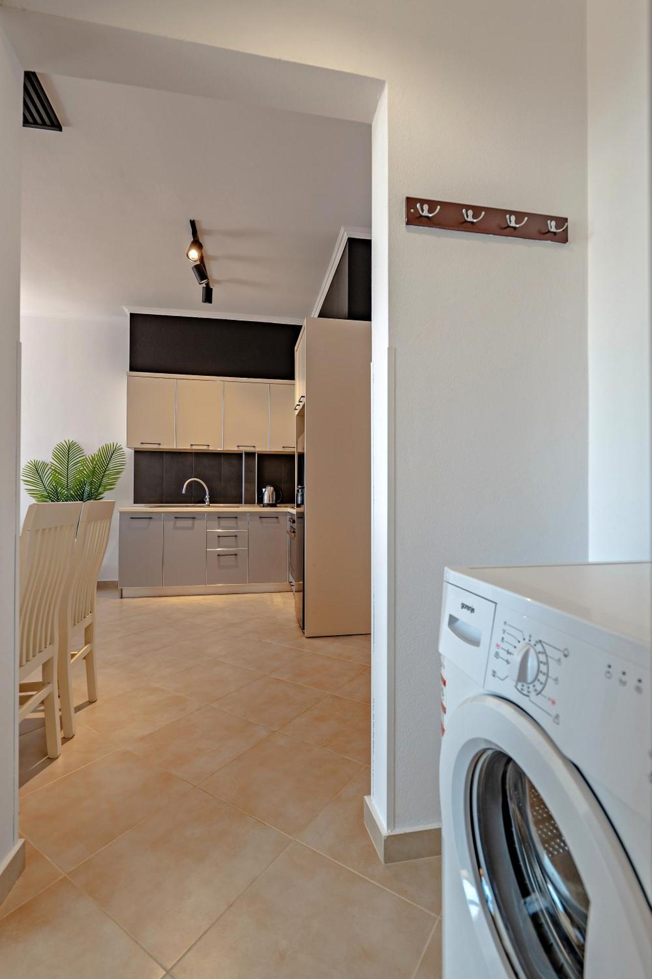 Sunny Apts Sarandë Eksteriør billede