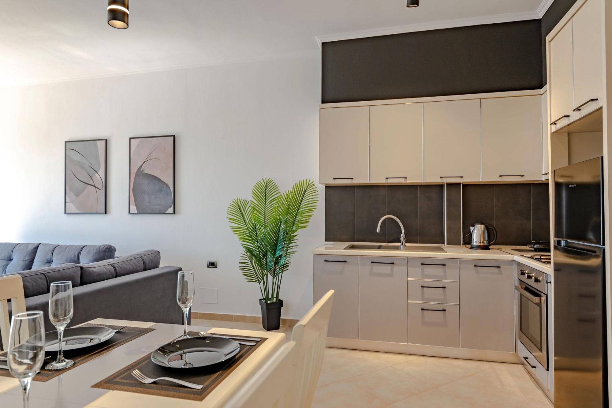 Sunny Apts Sarandë Eksteriør billede