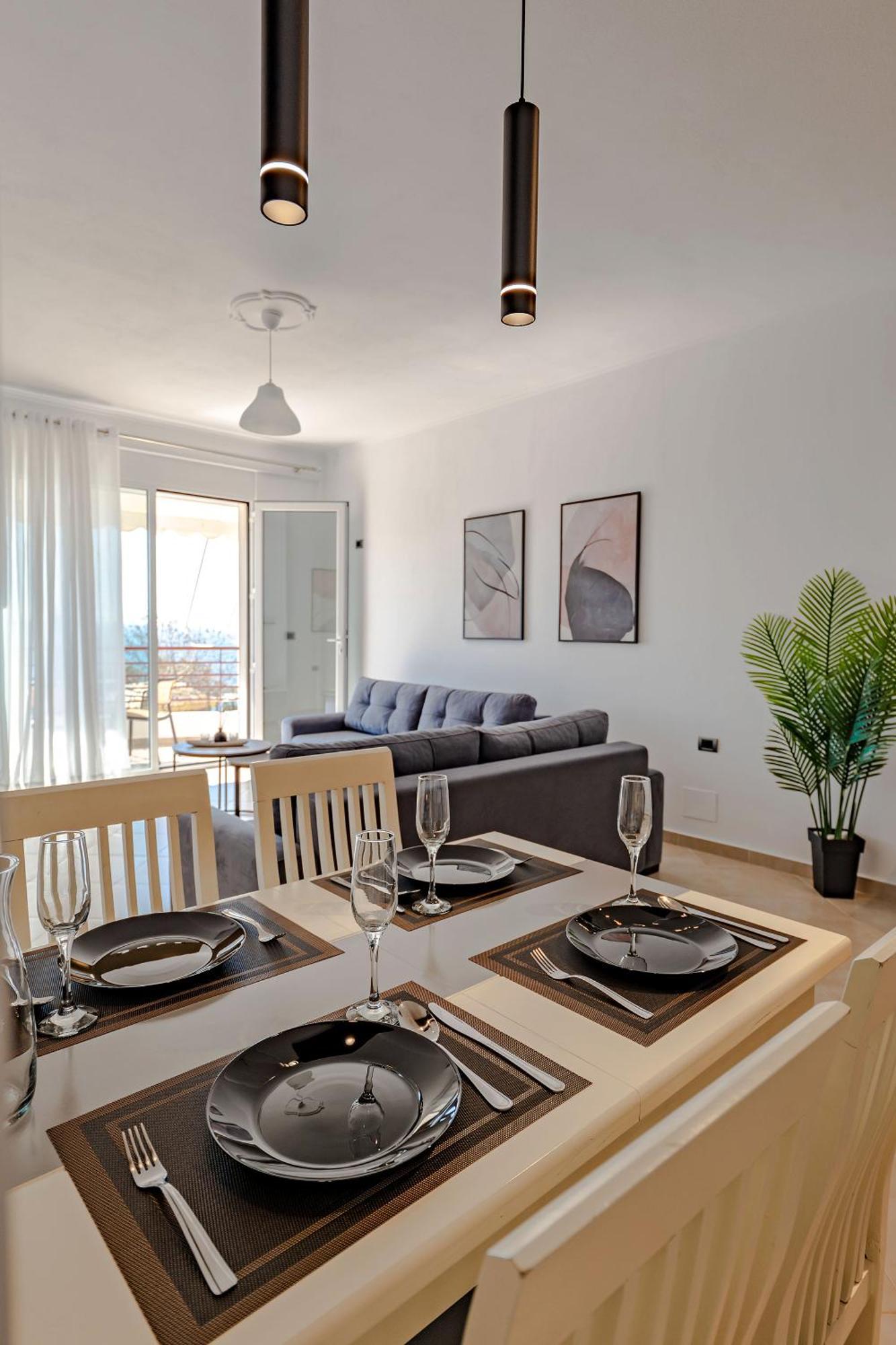 Sunny Apts Sarandë Eksteriør billede